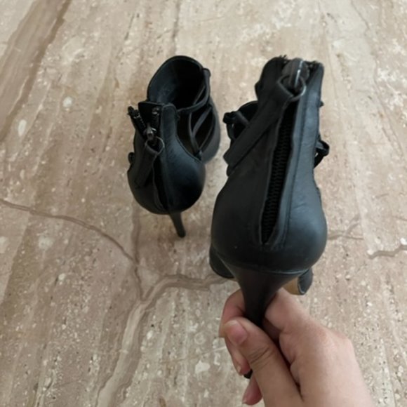Zara Black High Heels - Picture 4 of 6